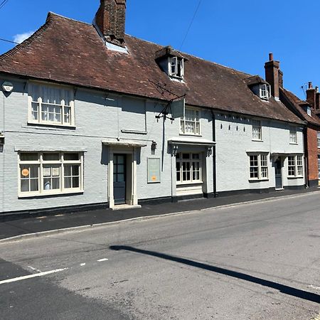 Hotel The White Horse à Faversham Extérieur photo