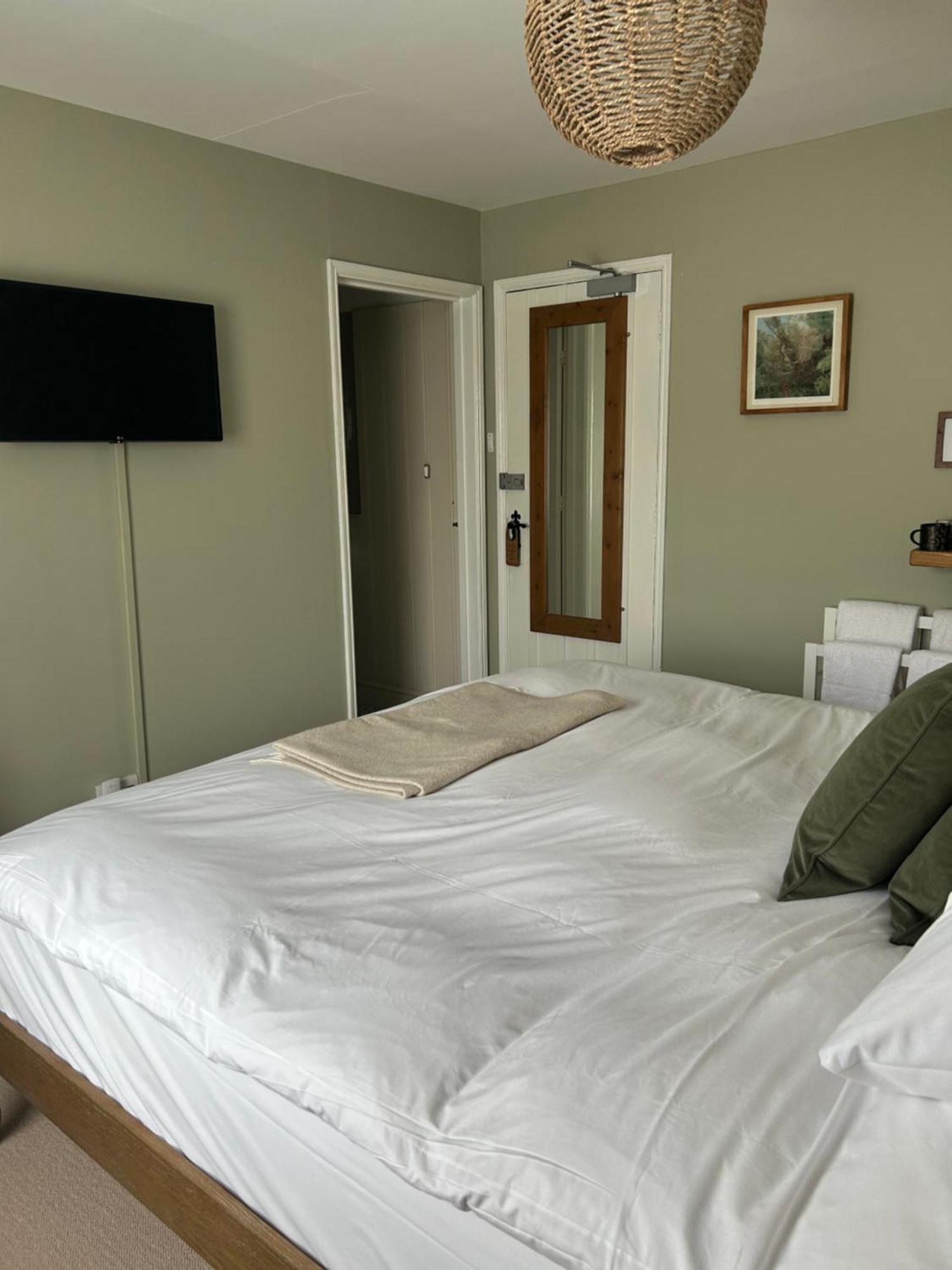 Hotel The White Horse à Faversham Extérieur photo