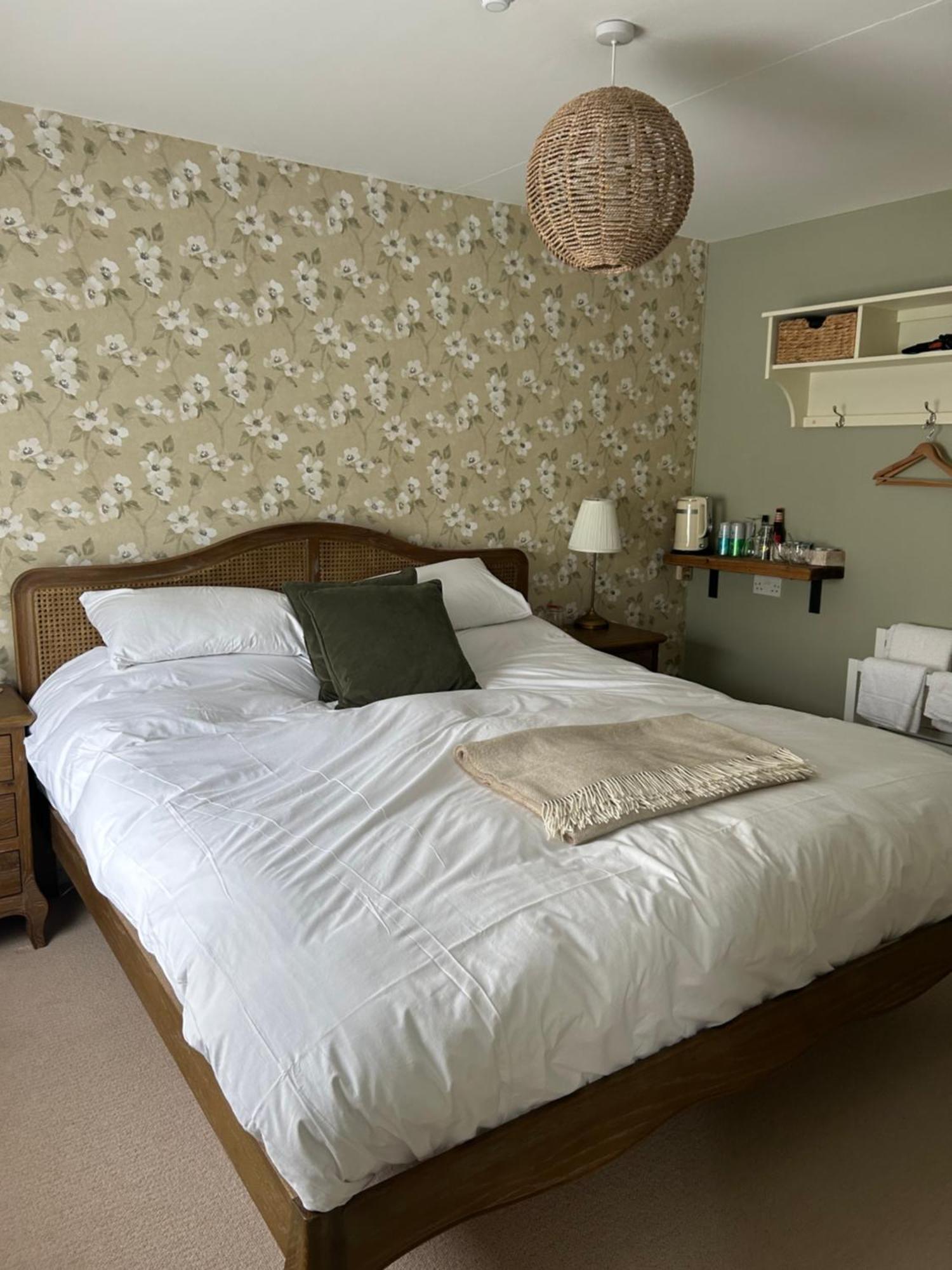Hotel The White Horse à Faversham Extérieur photo