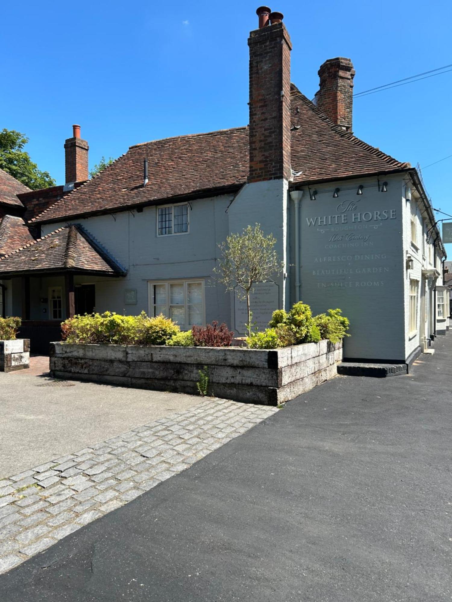 Hotel The White Horse à Faversham Extérieur photo
