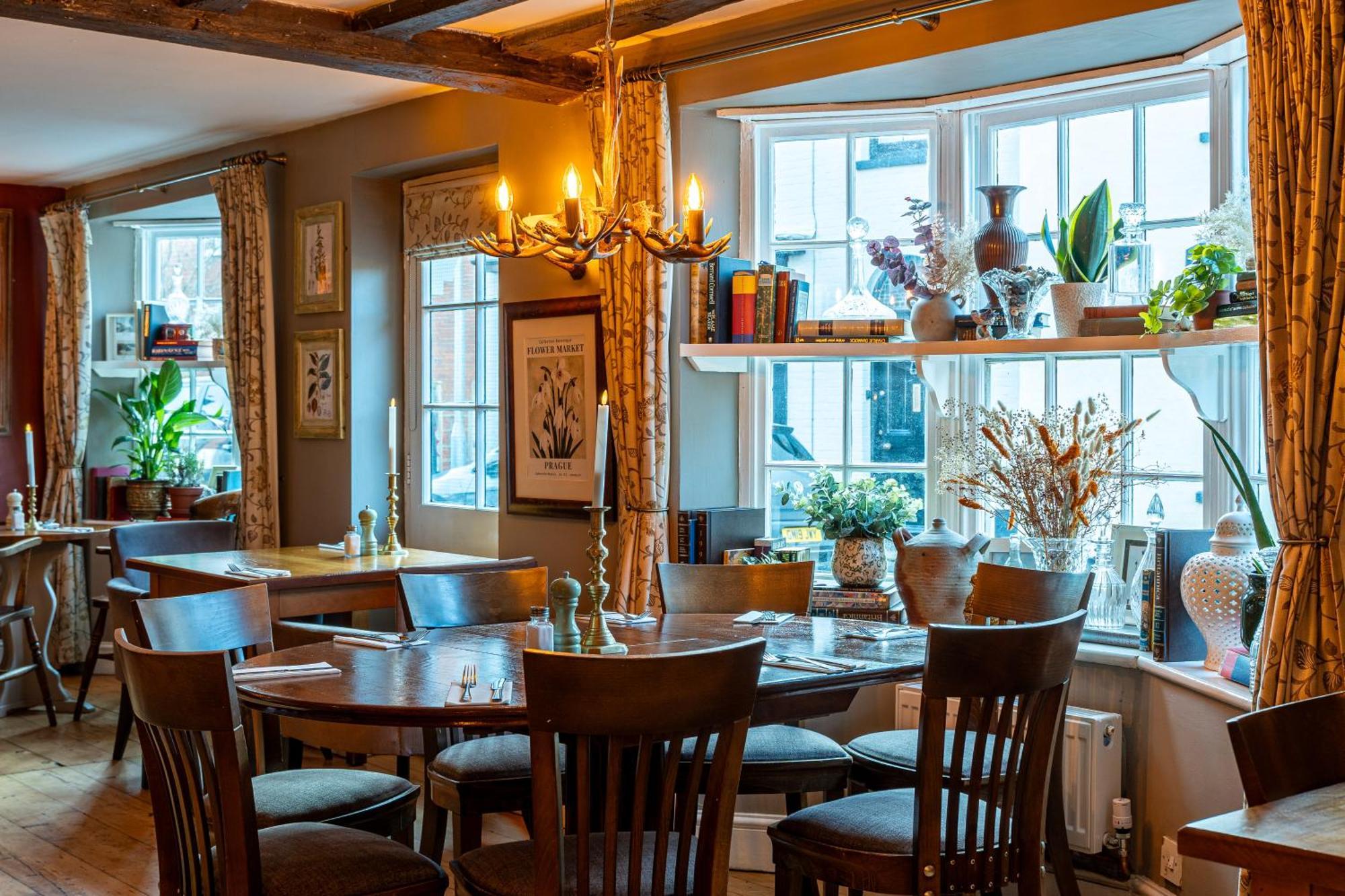 Hotel The White Horse à Faversham Extérieur photo