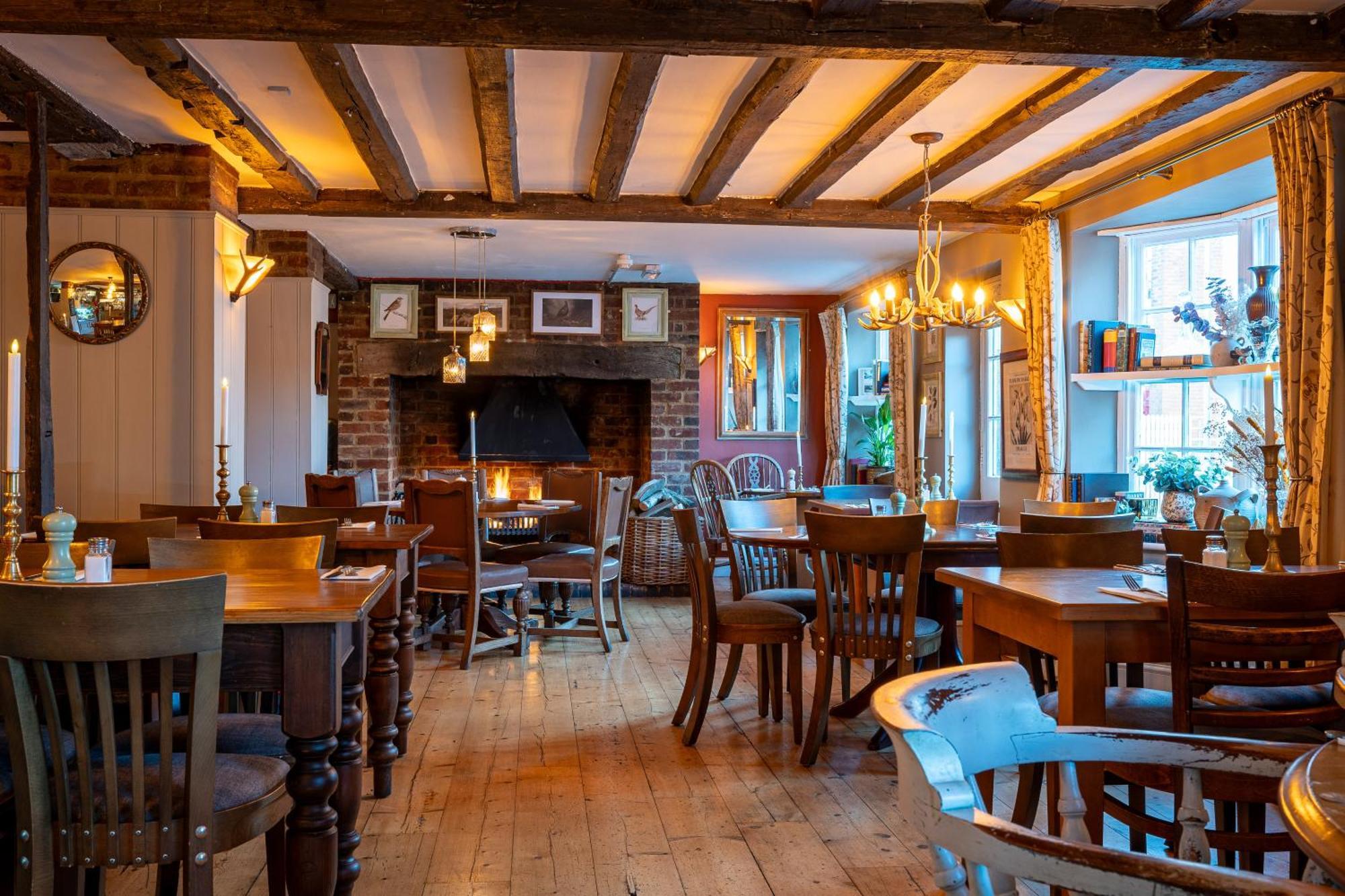 Hotel The White Horse à Faversham Extérieur photo