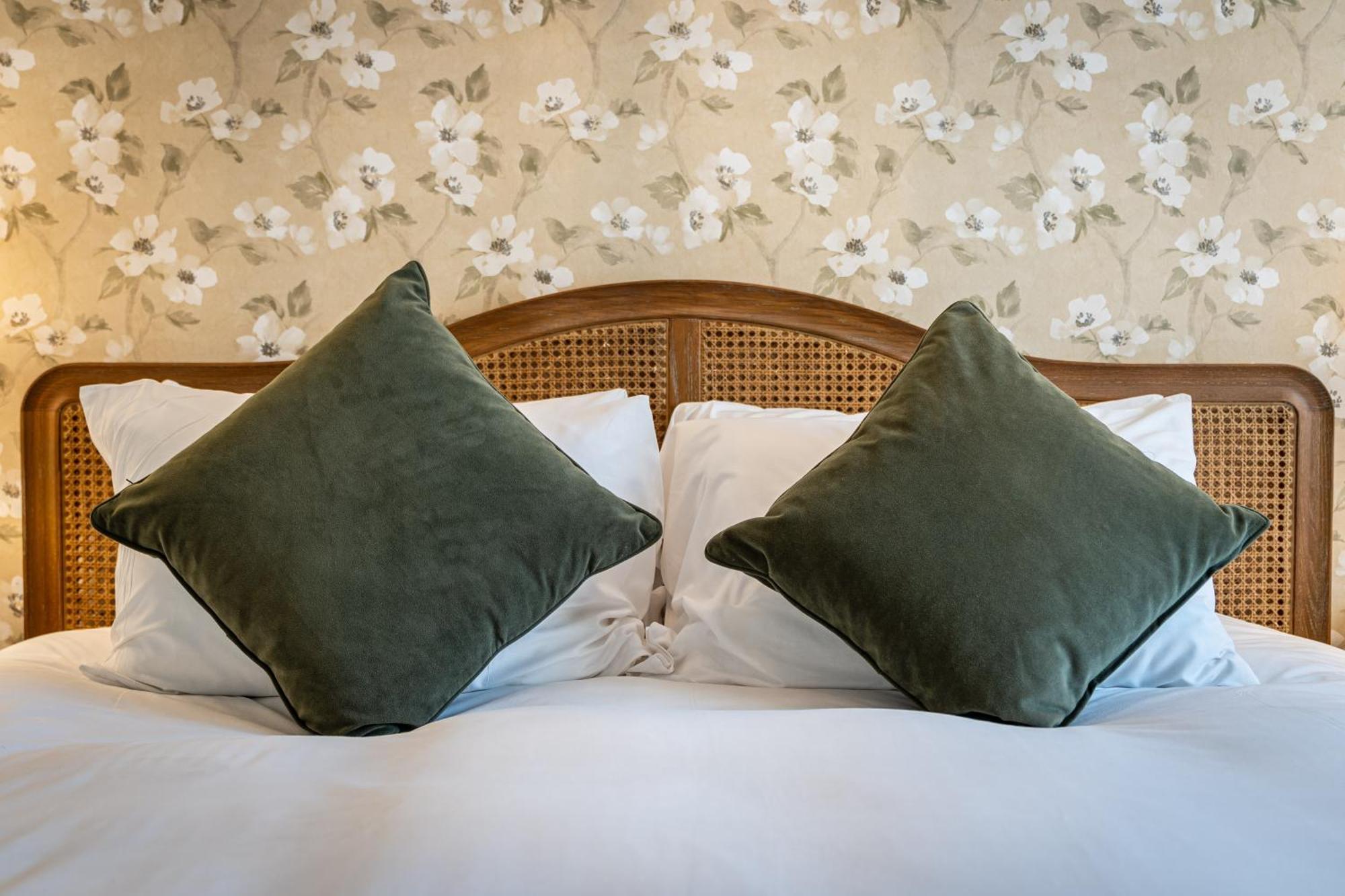 Hotel The White Horse à Faversham Extérieur photo